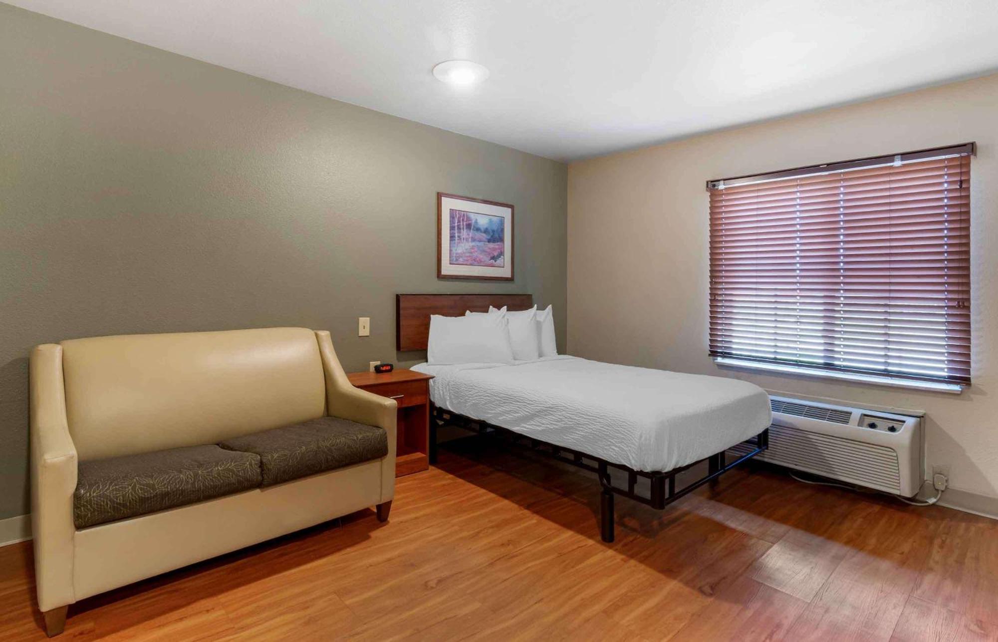 Extended Stay America Select Suites - Kansas City - South - I-49 Zewnętrze zdjęcie